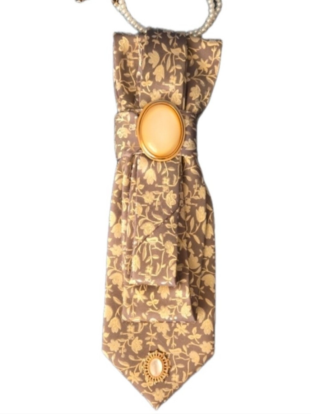 Floral Cream And Taupe Cravat with Pearlescent Brooch Detail